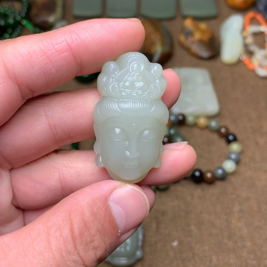 什***雪和田玉未镶嵌手链