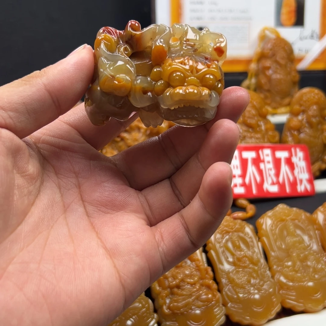 石英质玉（黄龙玉）未镶嵌多样性发货，发其一