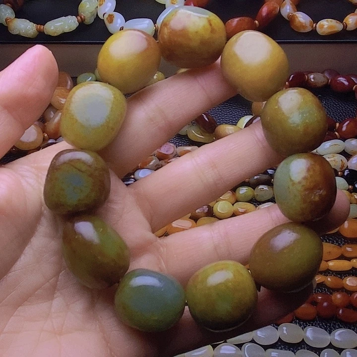 未镶嵌手链和田玉佘**生