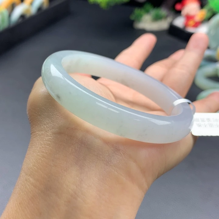 定制翡翠翡翠手镯未镶嵌