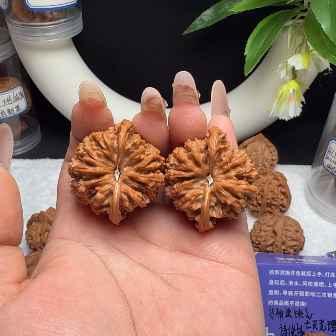 感***悟把件文玩核桃满天星39