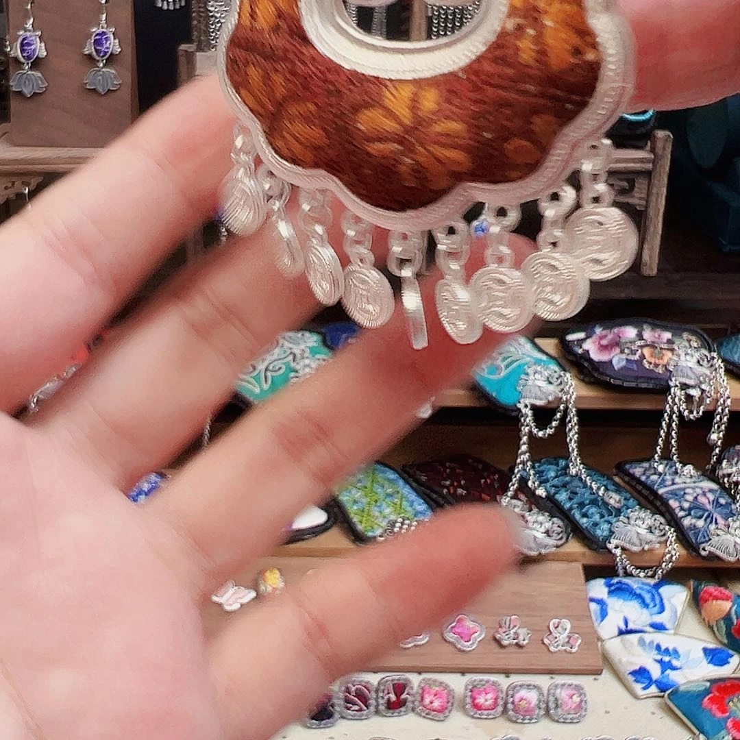 织绣手工刺绣工艺品