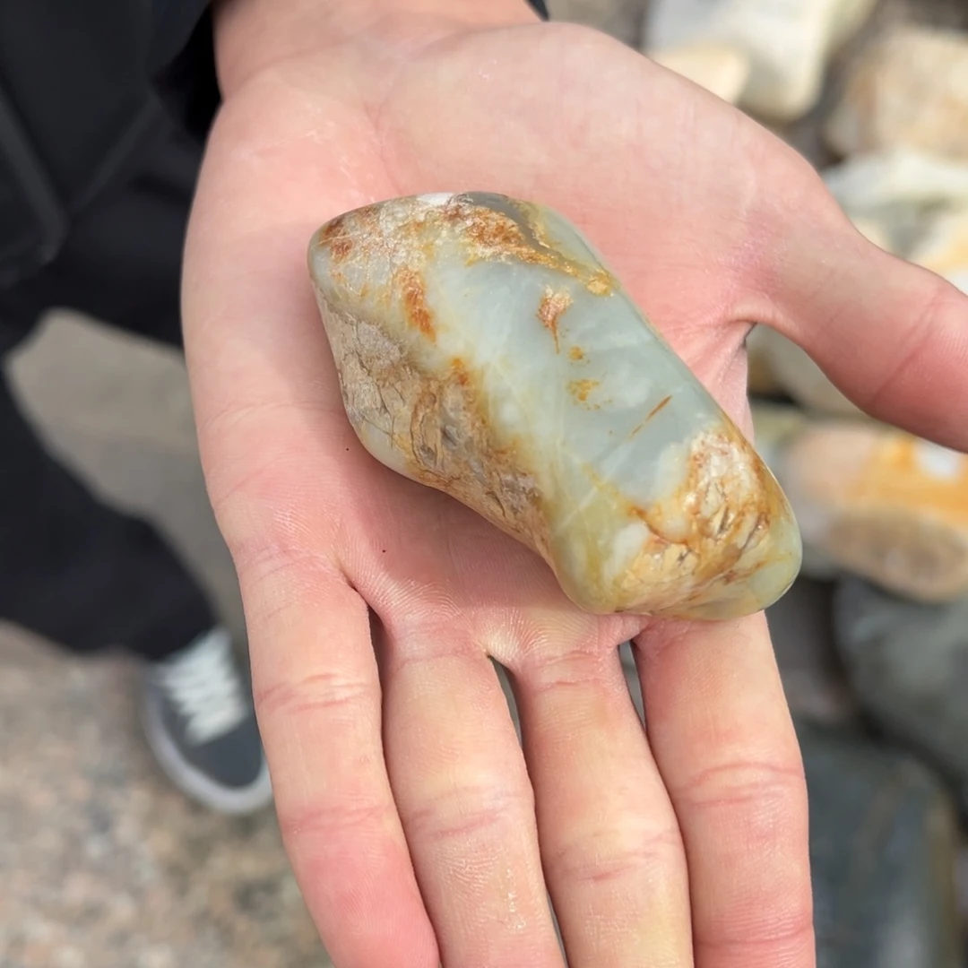 和田玉（糖玉）未镶嵌珠宝半成品