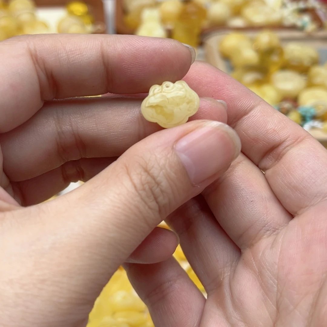 裸石蜜蜡未镶嵌天然