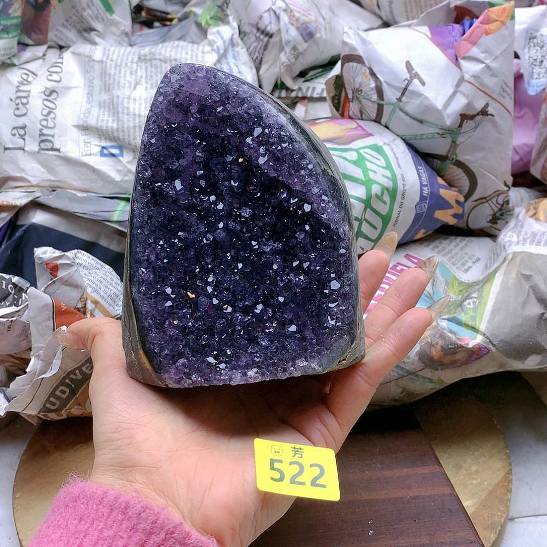 紫晶大型摆件（非配饰）未镶嵌