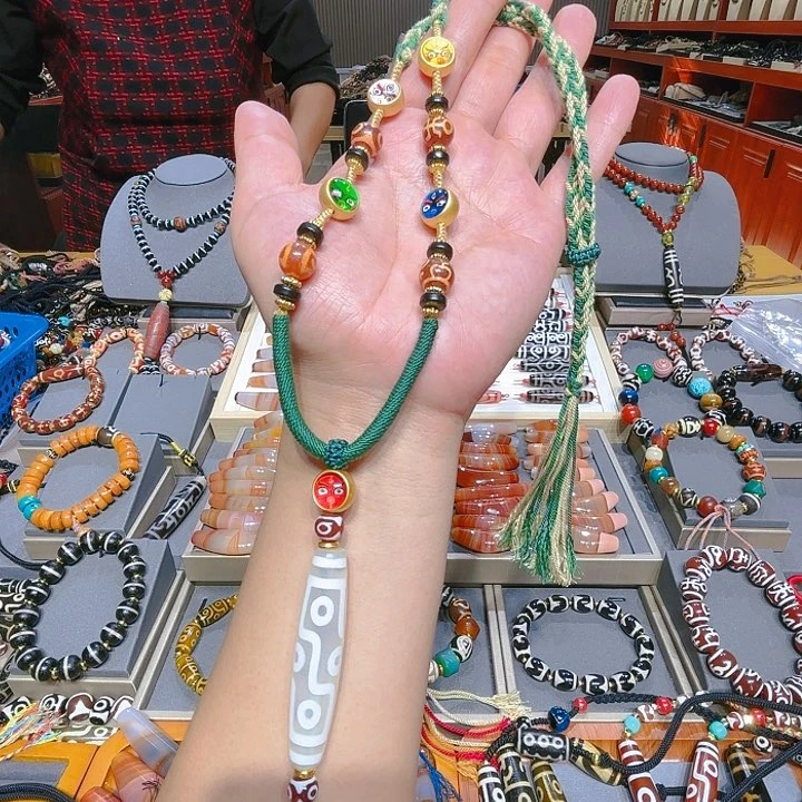 未镶嵌玛瑙/玉髓珠宝奇石