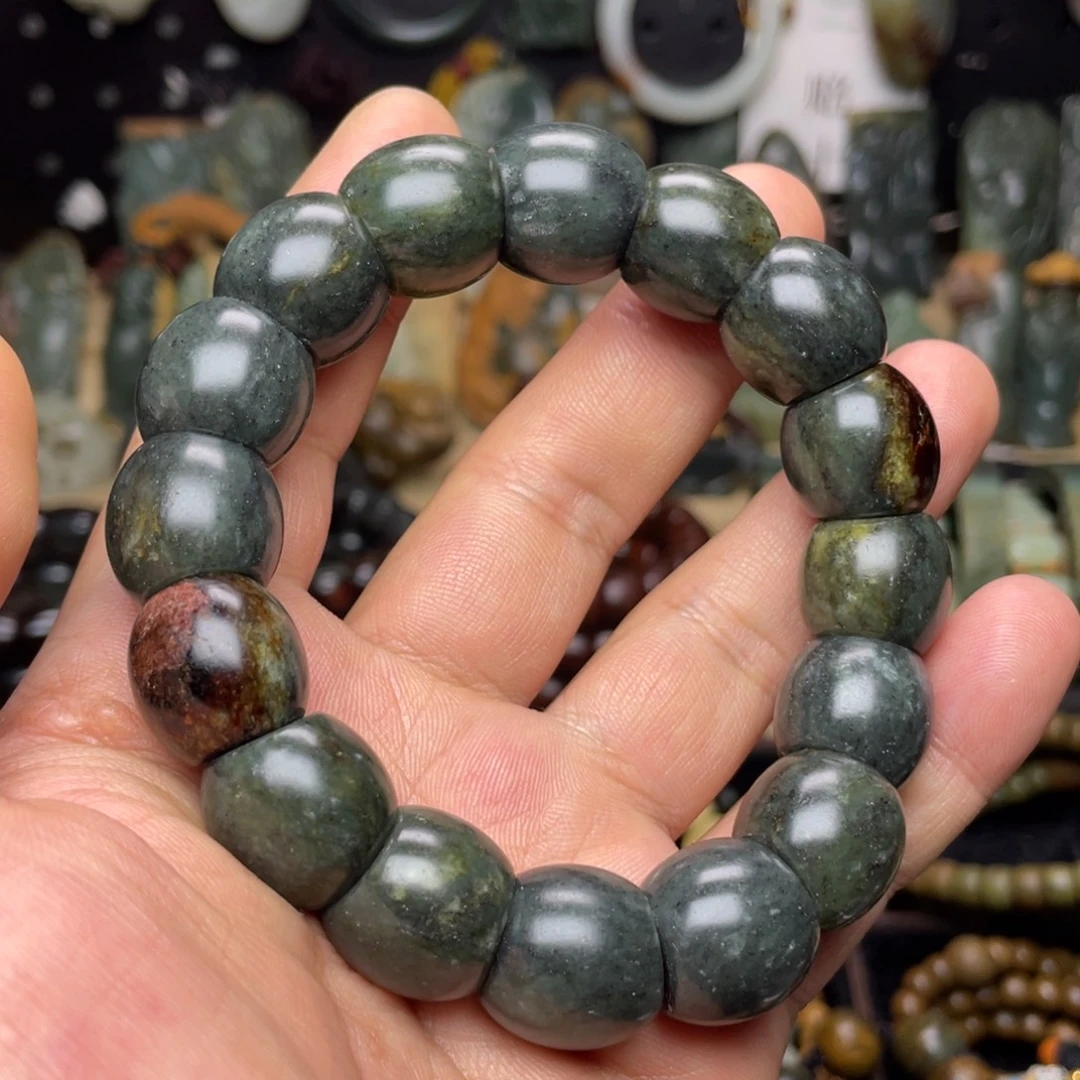 岫岩河磨玉（透闪石质玉）未镶嵌颈饰卡17