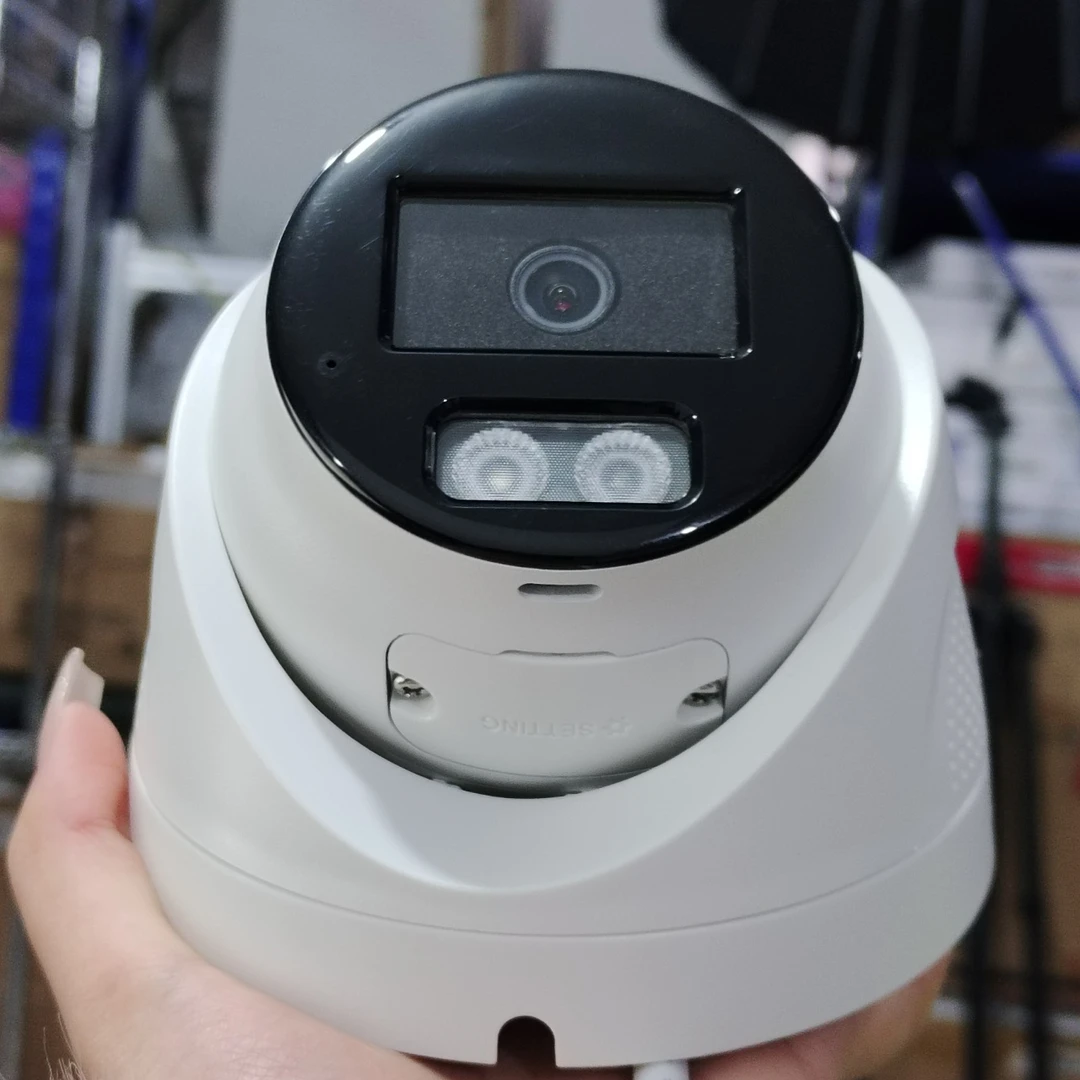 9新 HIKVISION/海康威视 二手400w半球防水防尘语音对讲智能补光