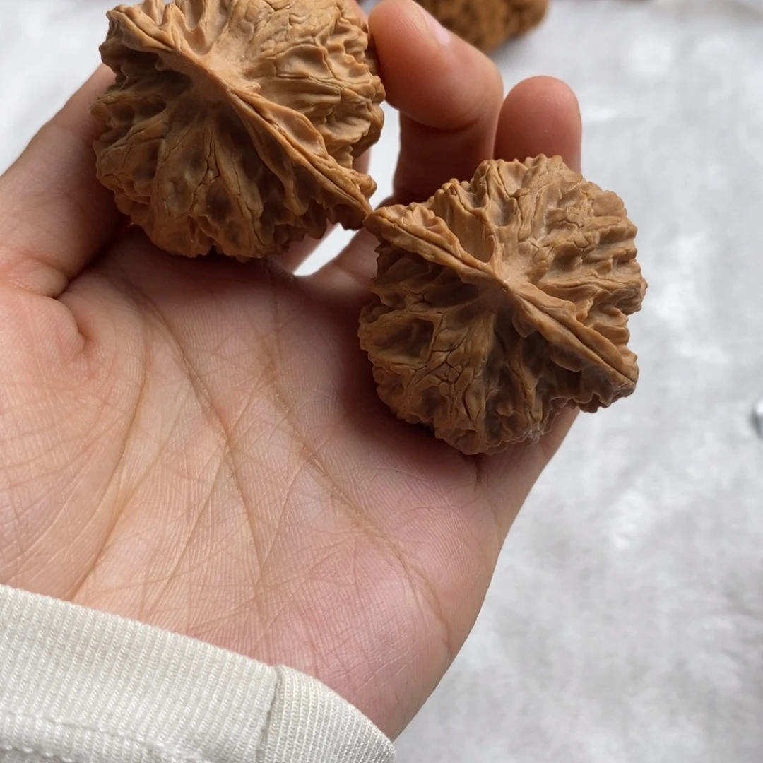 文玩核桃吊坠老**?苹果