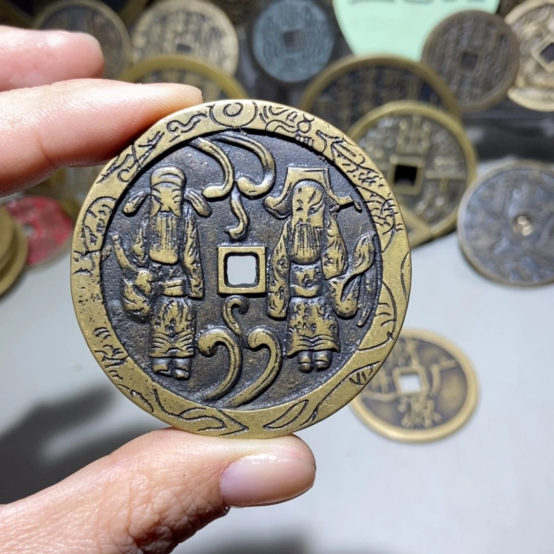 杨***益铜一物一拍现代工艺品