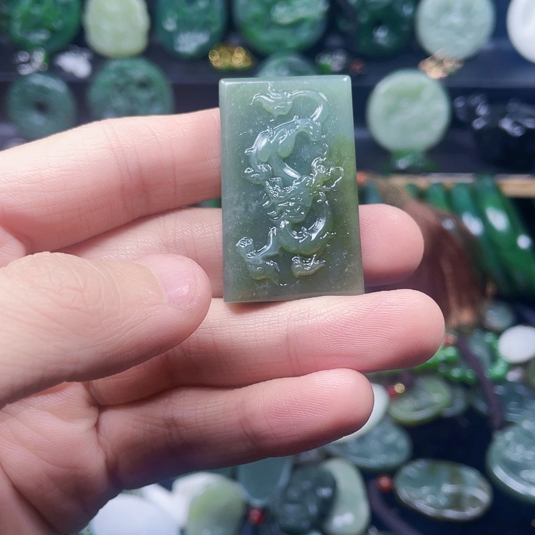 和田玉未镶嵌珠宝半成品