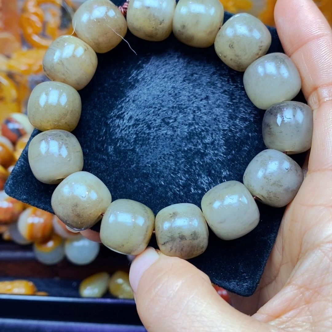 未镶嵌石英质玉（黄龙玉）吊坠(不含链)