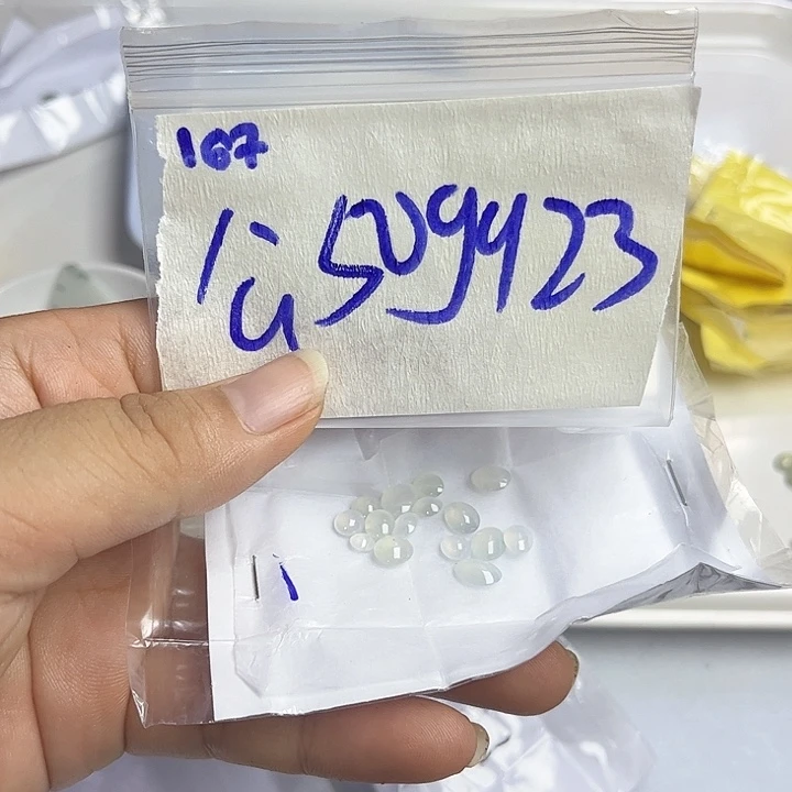 未镶嵌定制翡翠不退