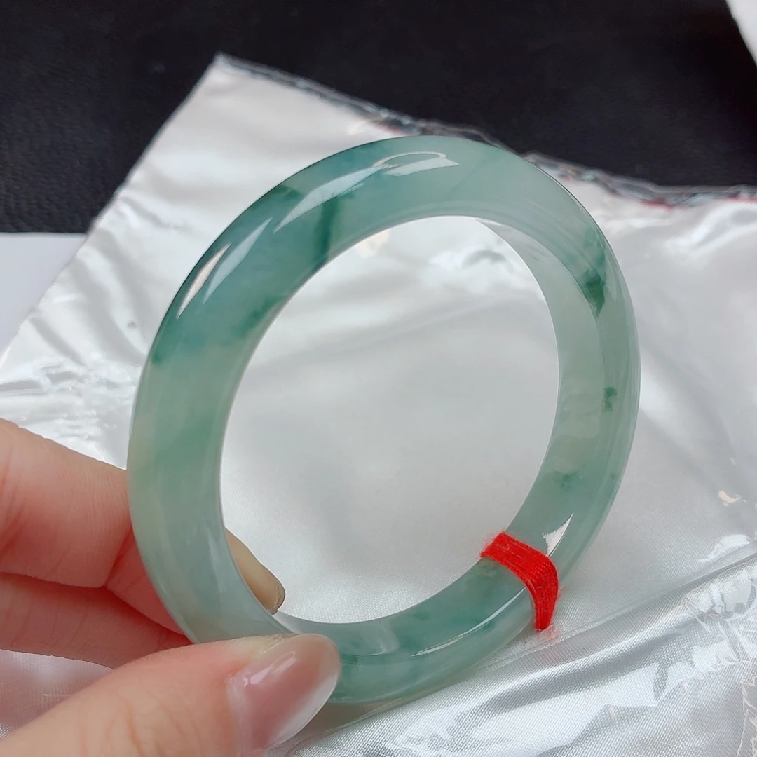 翡翠未镶嵌手镯55