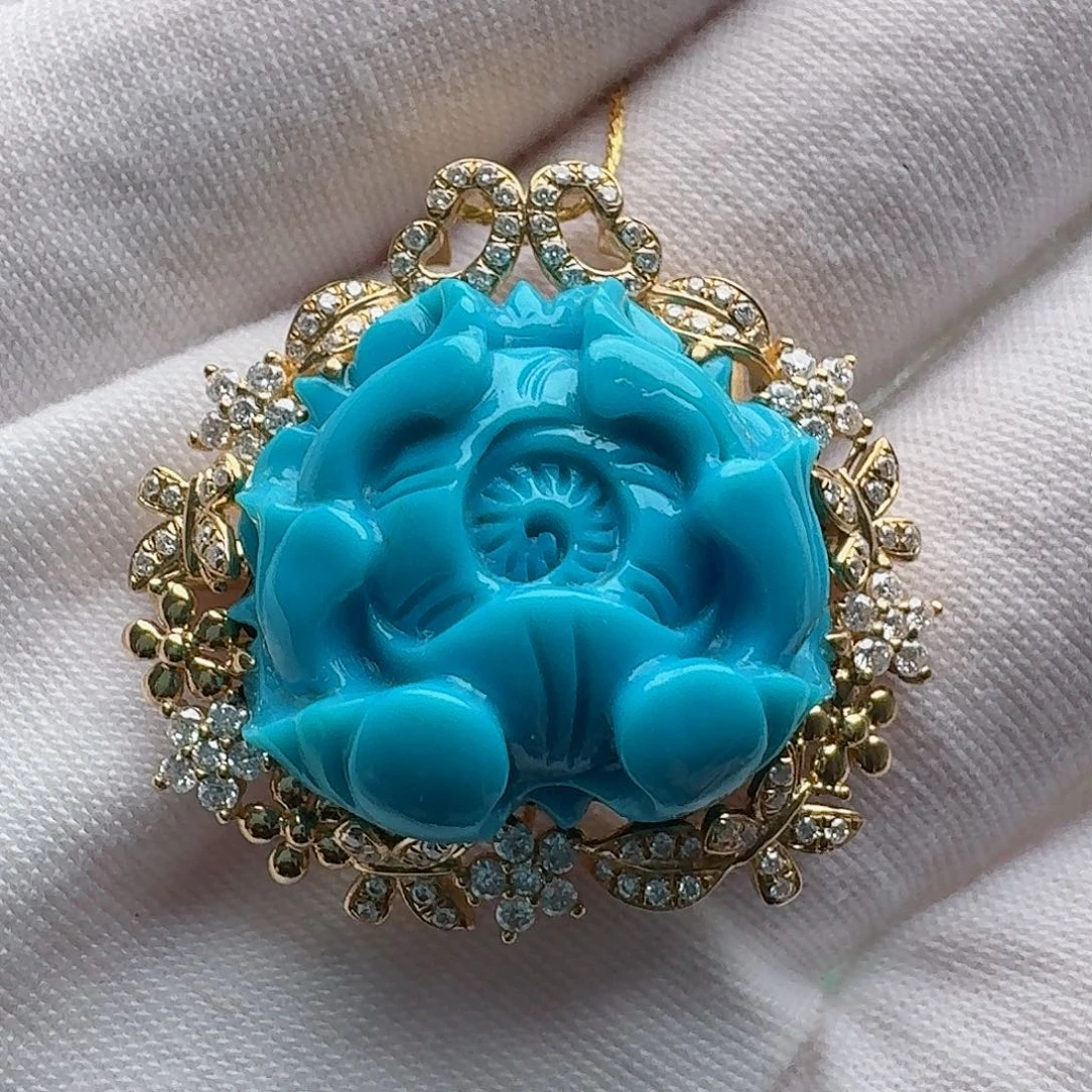 18K金镶嵌绿松石珠宝奇石