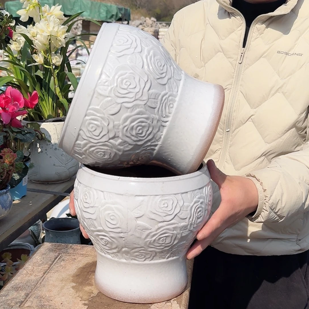 紫砂花盆口20高20（两个火锅白色瑕