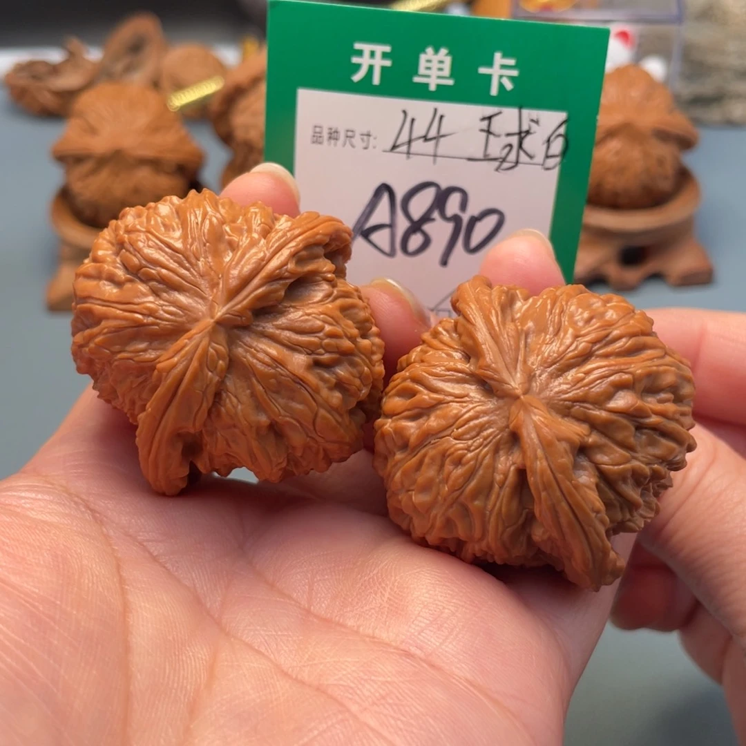 吊坠桃核文玩核桃