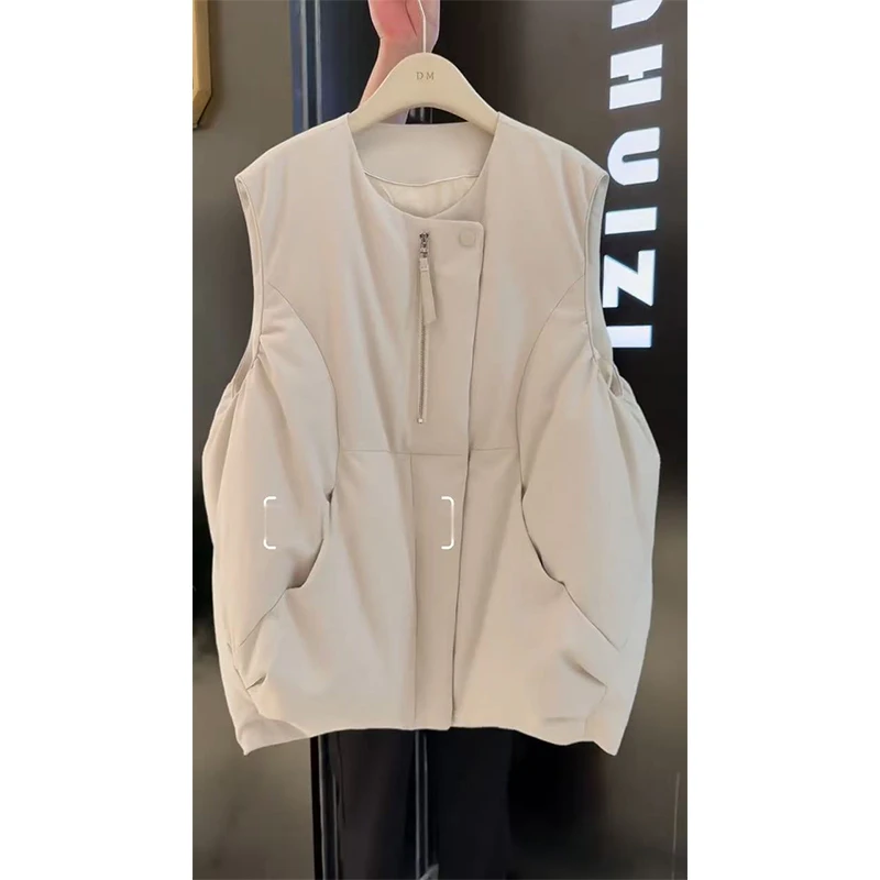 秋冬超火爆款穿搭2025新款韩版气质简约大气显瘦百搭气质别致马甲