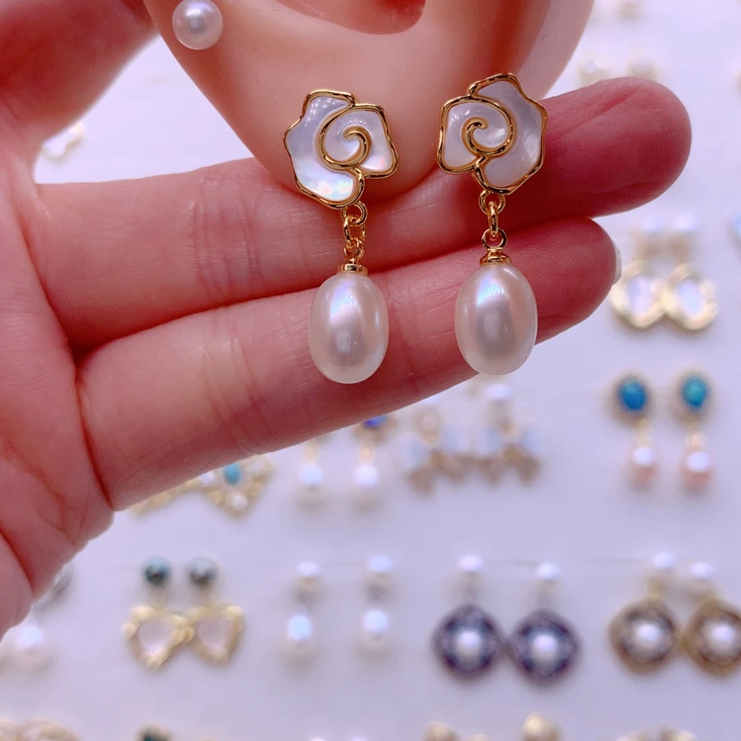合金淡水珍珠耳饰