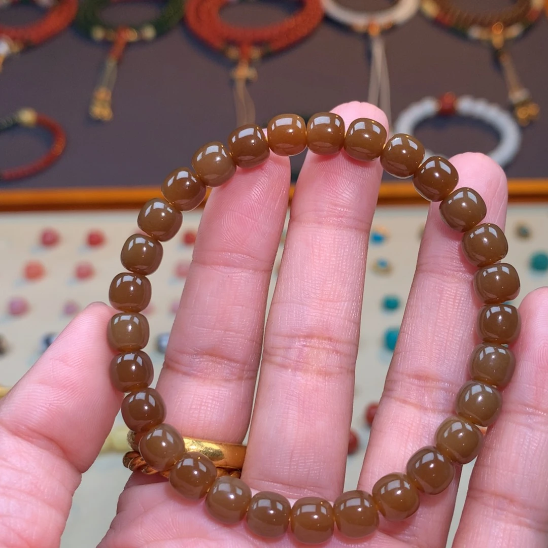 和田玉（糖玉）未镶嵌颈饰