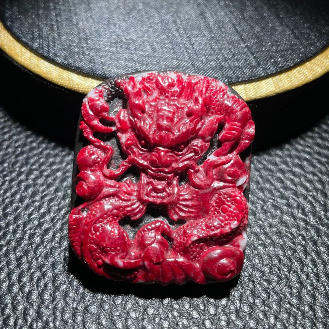 天然辰砂朱砂原矿石雕刻生肖龙牌吊坠男女款挂件