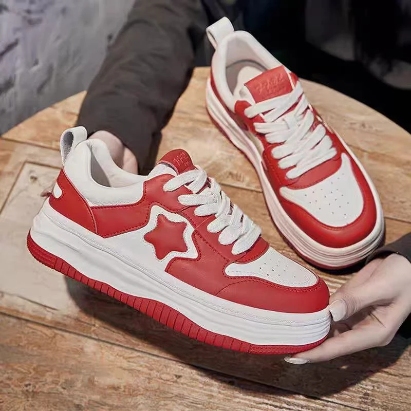 小白鞋爱惨了、没穿过这么软的小白鞋耶0613