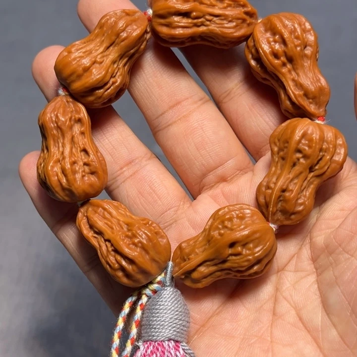 把件文玩核桃花生5060