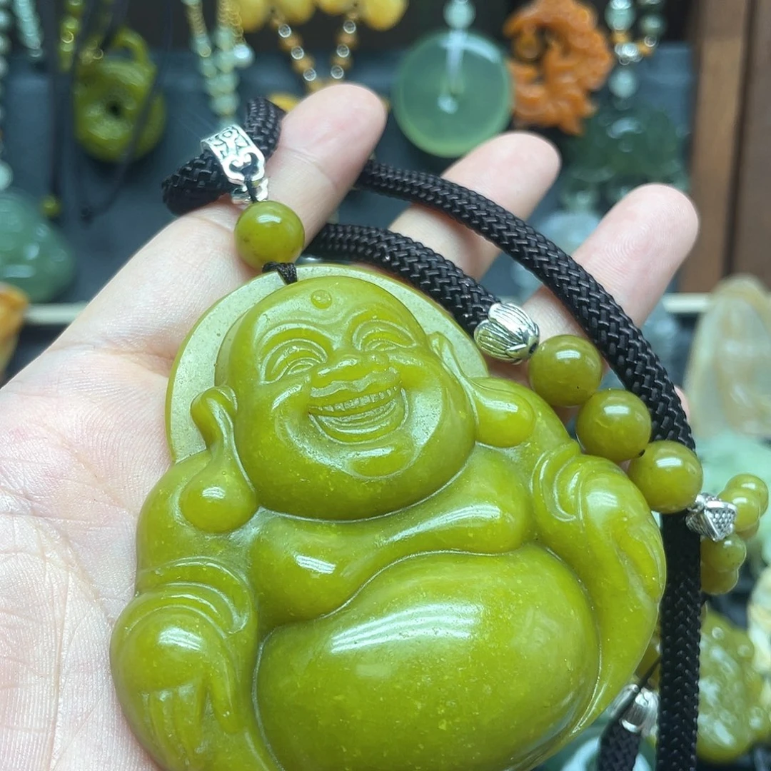 蛇纹石玉未镶嵌颈饰