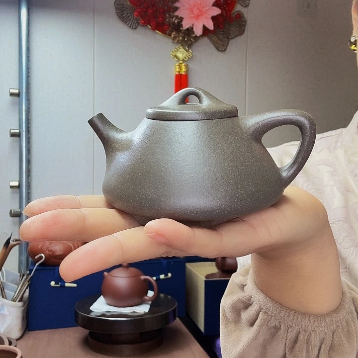 紫砂茶壶子冶石瓢半手微瑕，180毫升，老段