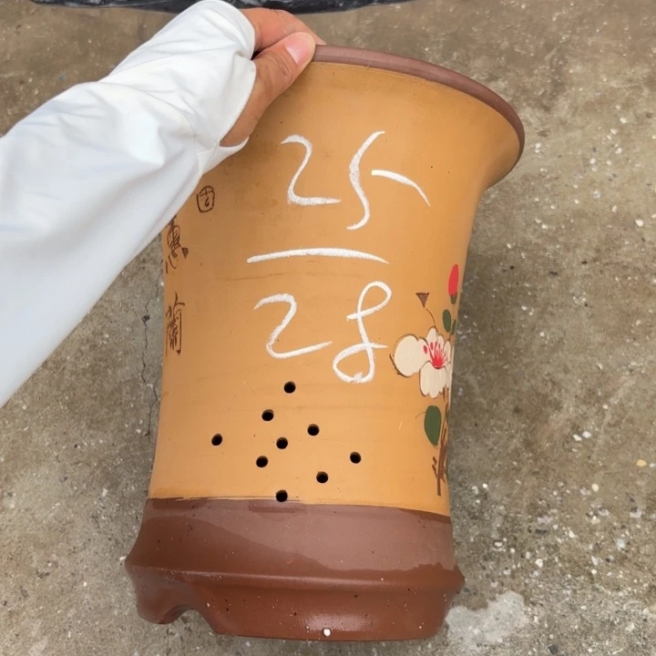 紫砂花盆紫砂的花