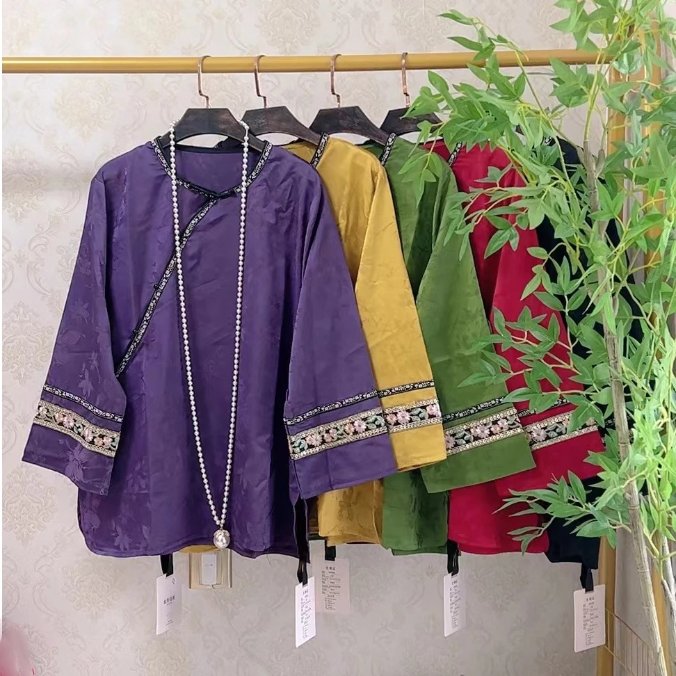 大聪时尚国风女装胖妹妹宽松斜襟重工圆领打底衫宽松显瘦19268