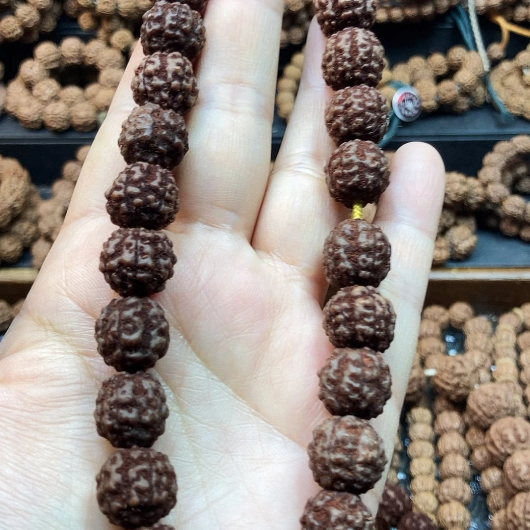 金刚菩提吊坠二挑二狗子手持