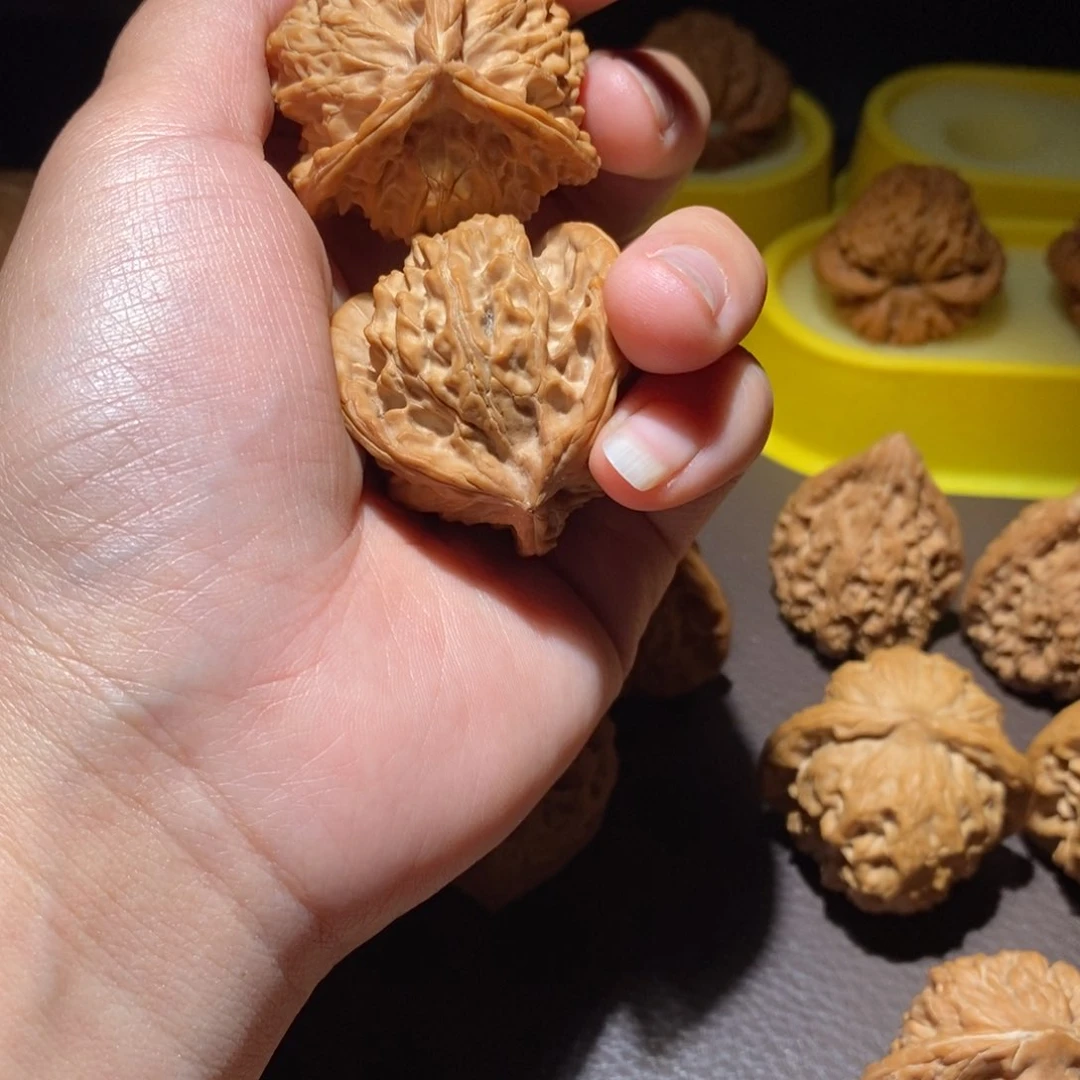 文玩核桃吊坠༺****༽三棱