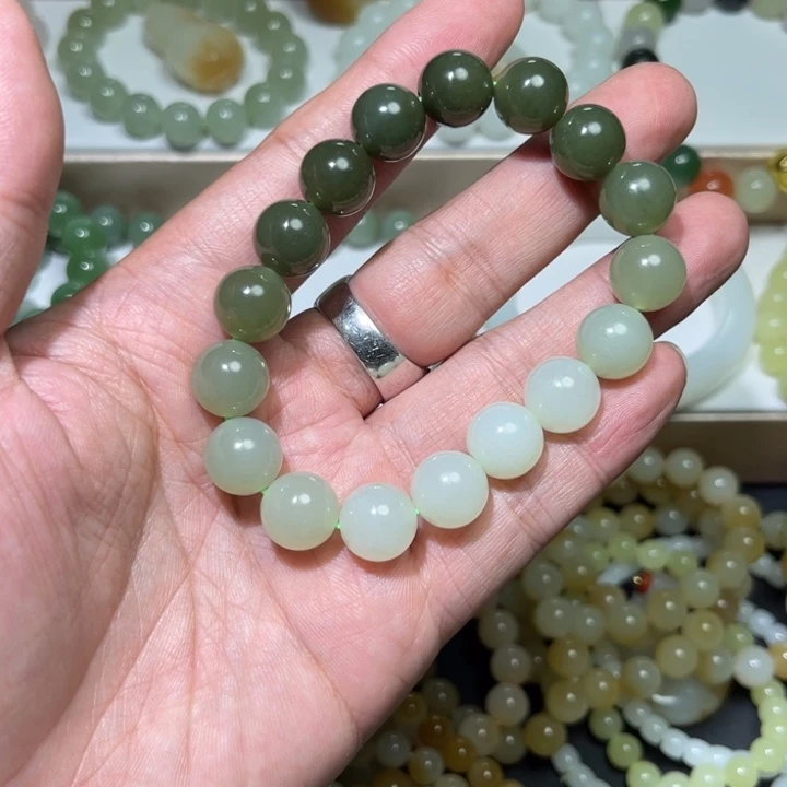 和田玉未镶嵌手链