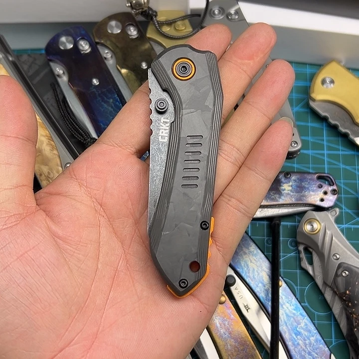 6280碳纤折叠多功能工具