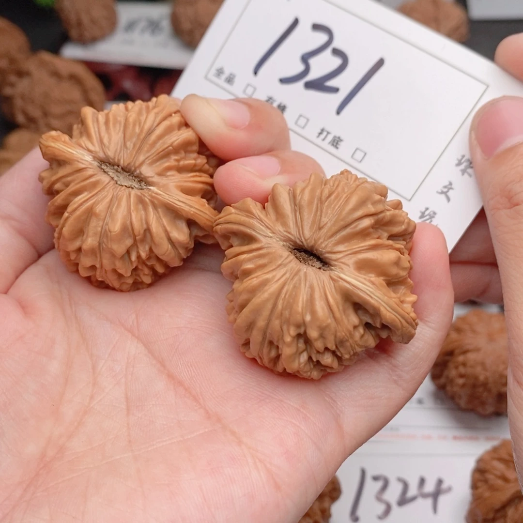 吊坠文玩核桃43楼子1321