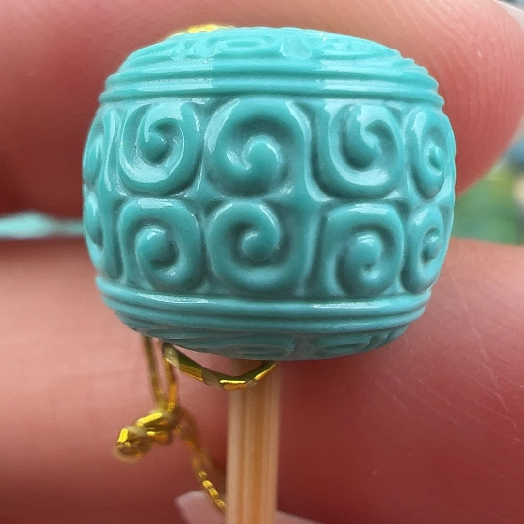 绿松石配饰未镶嵌