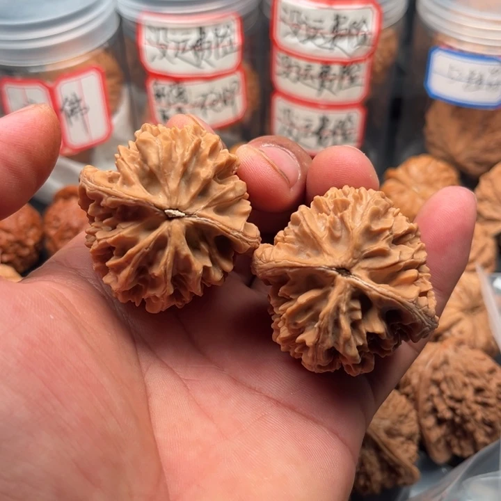 轻***翔把件文玩核桃老鼠45