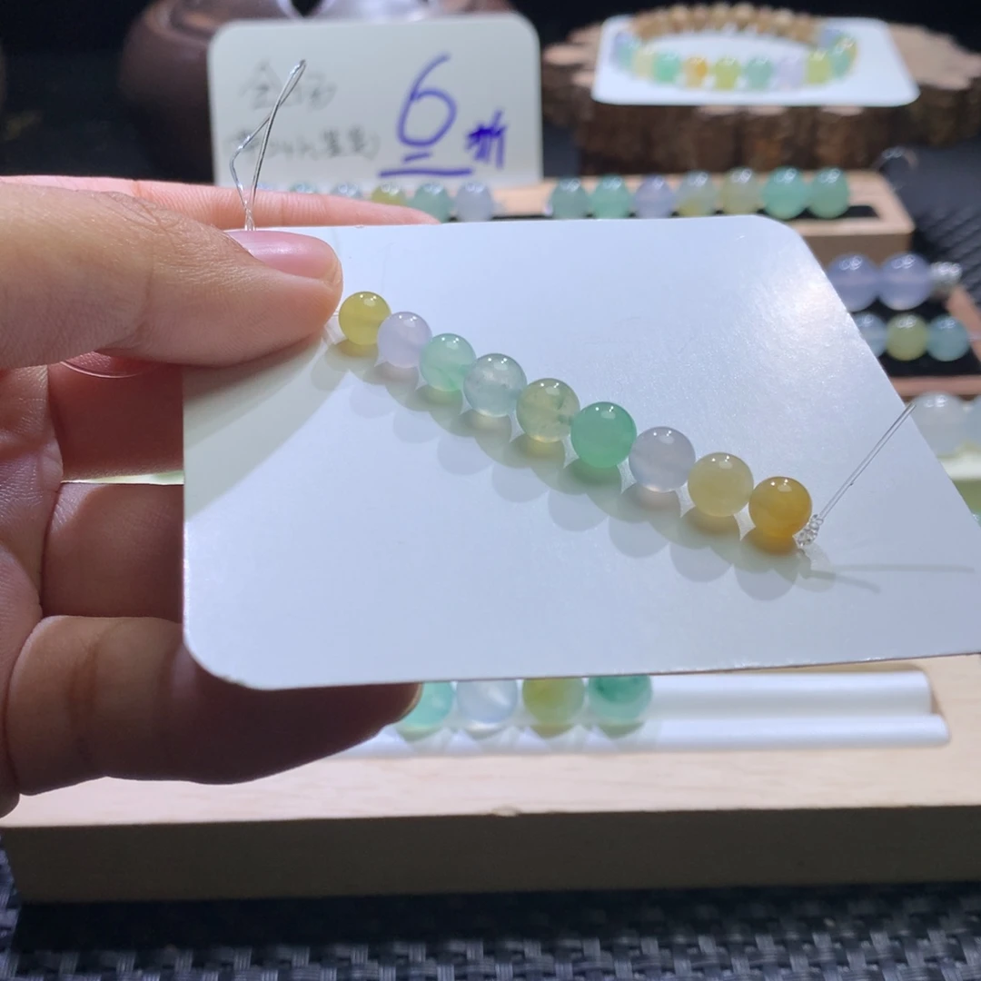 翡翠未镶嵌手串卡6