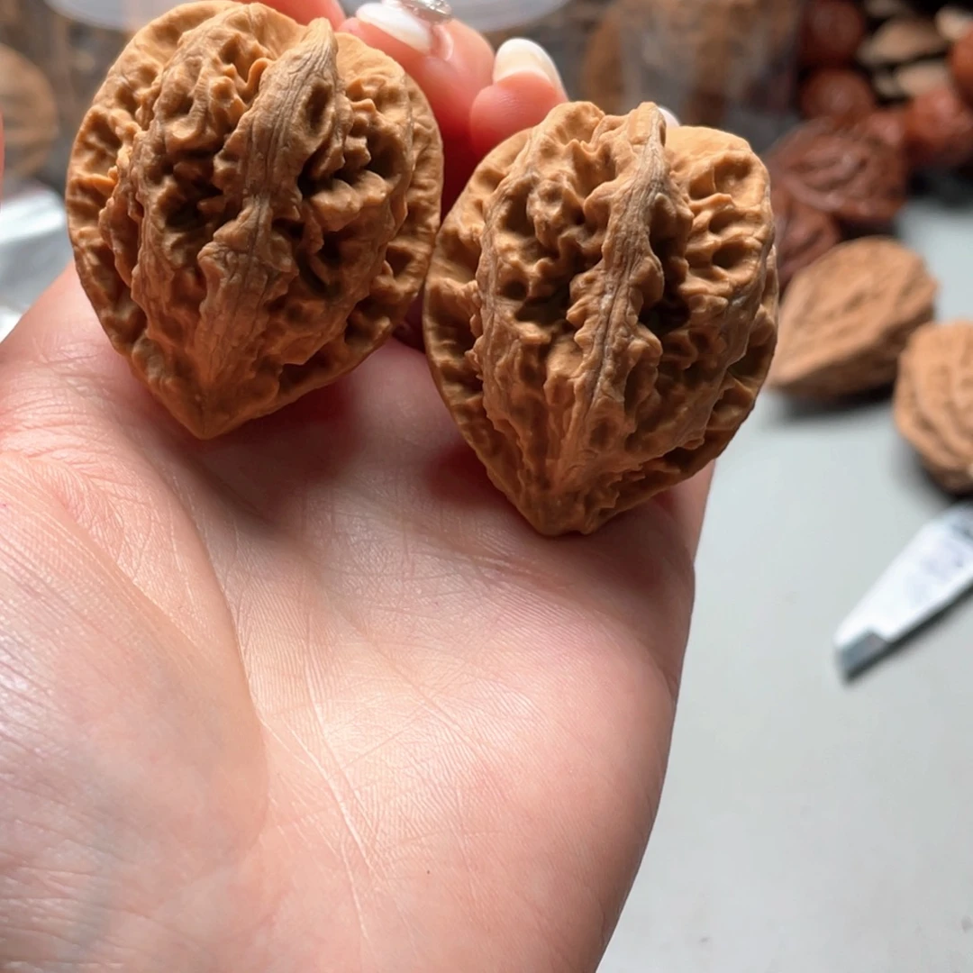 文玩核桃把件小楸香46