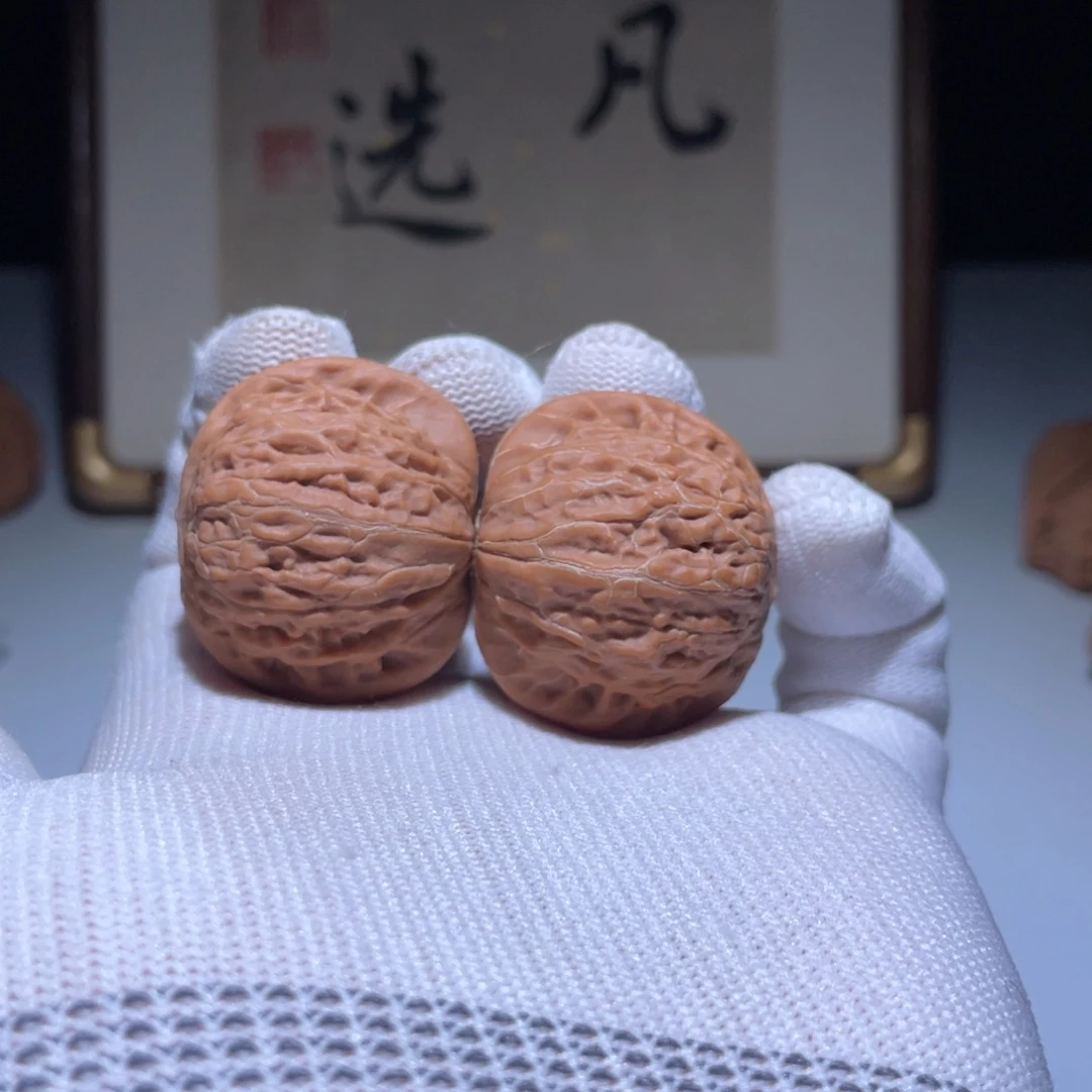 文玩核桃吊坠铁锤
