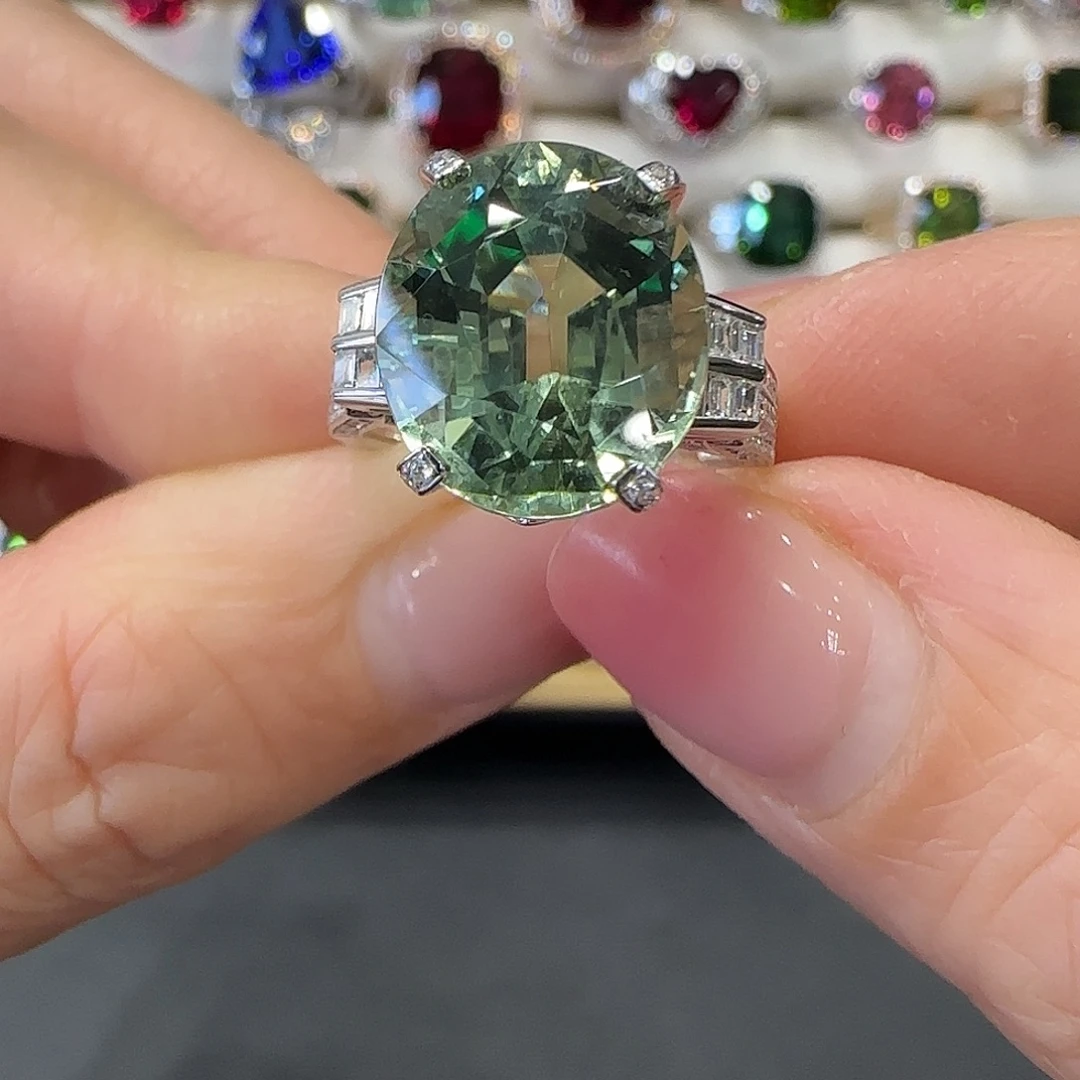 18K金镶嵌戒指碧玺8.3ct