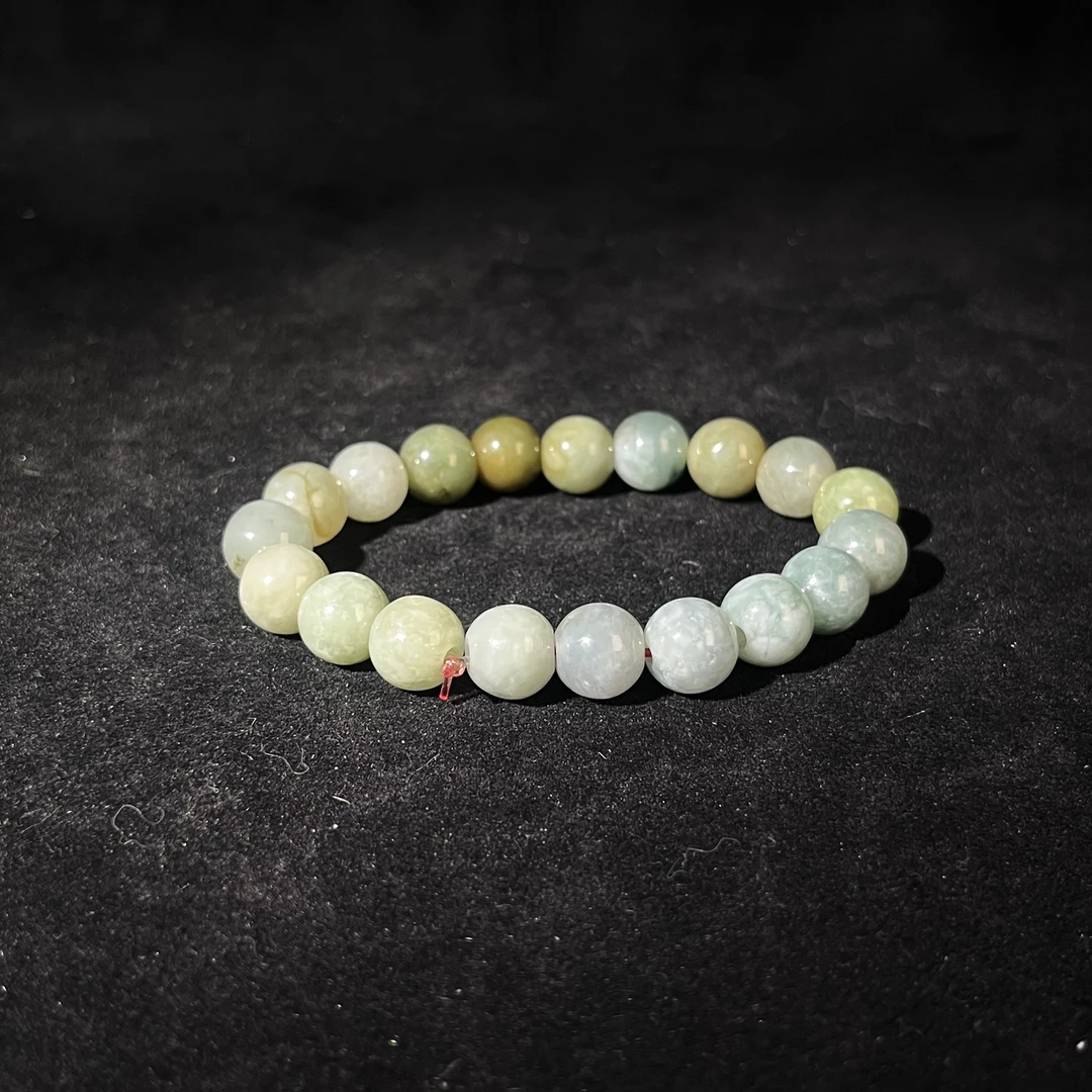 YG40 清 和田玉手串