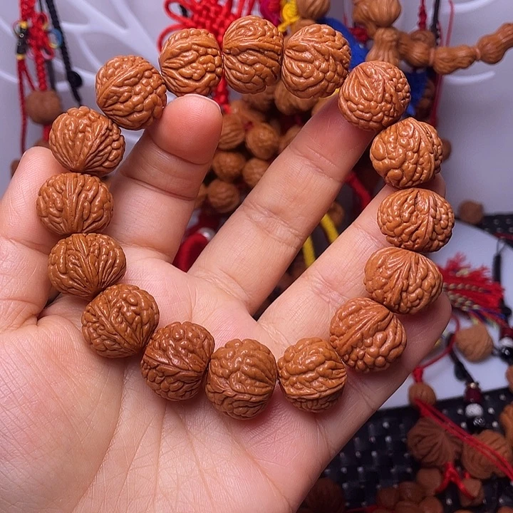 吊坠桃核龙纹桃枭