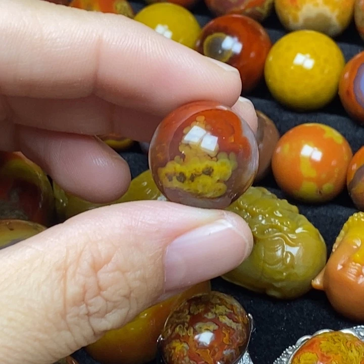 木***玉玛瑙/玉髓未镶嵌圆珠