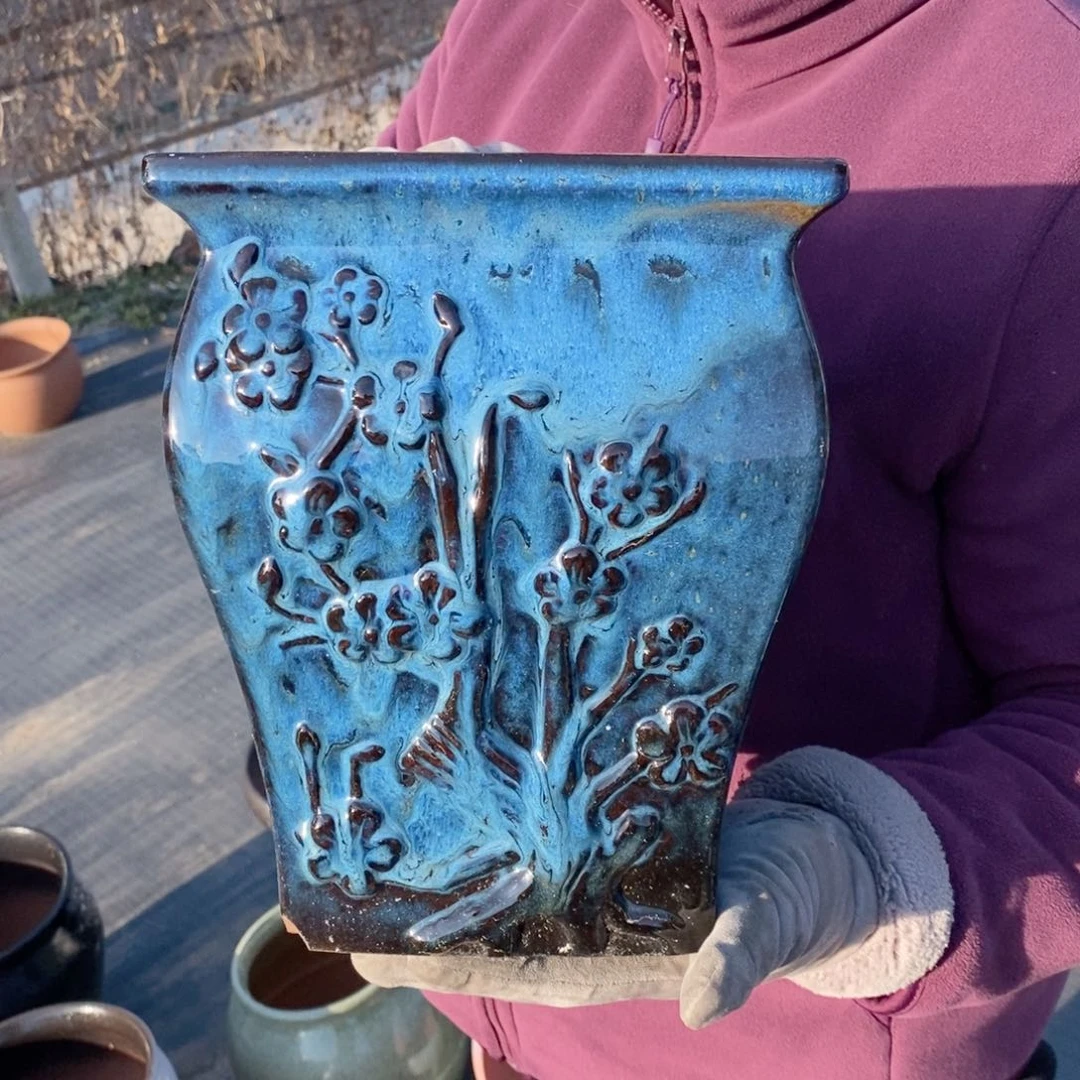 红陶口20高23～～～