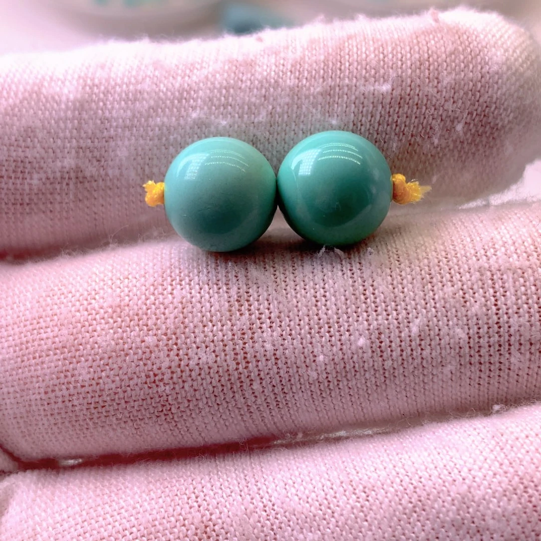 绿松石未镶嵌挂件直径9.5mm