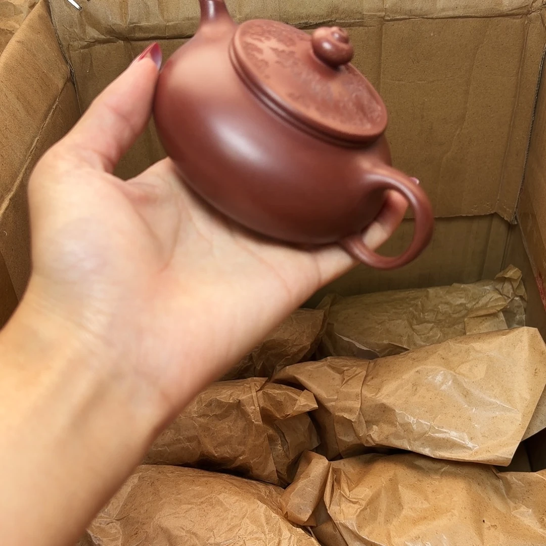 甄选宜兴本土紫砂壶