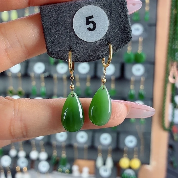 和田玉18K金镶嵌耳饰