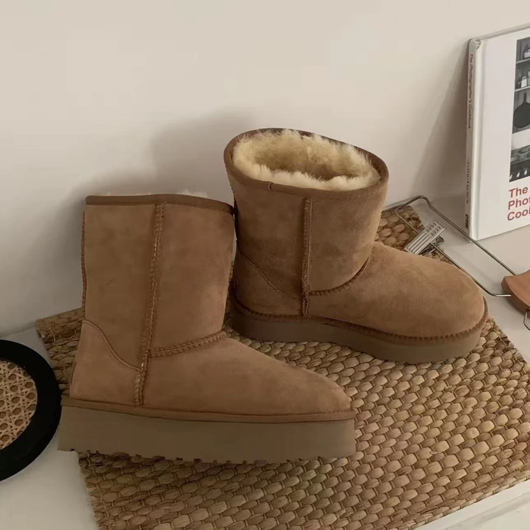 爆款（厚底5825）时尚雪地靴冬季一脚蹬经典雪地靴女鞋保暖短筒